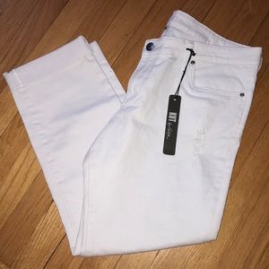 NWT distressed white jeans